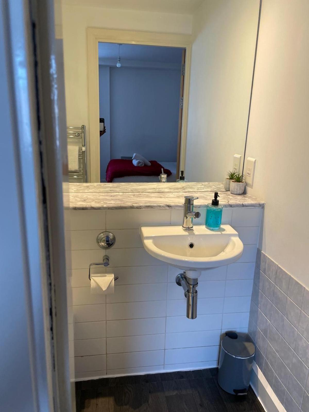 2 Bedroom Luxury Centre