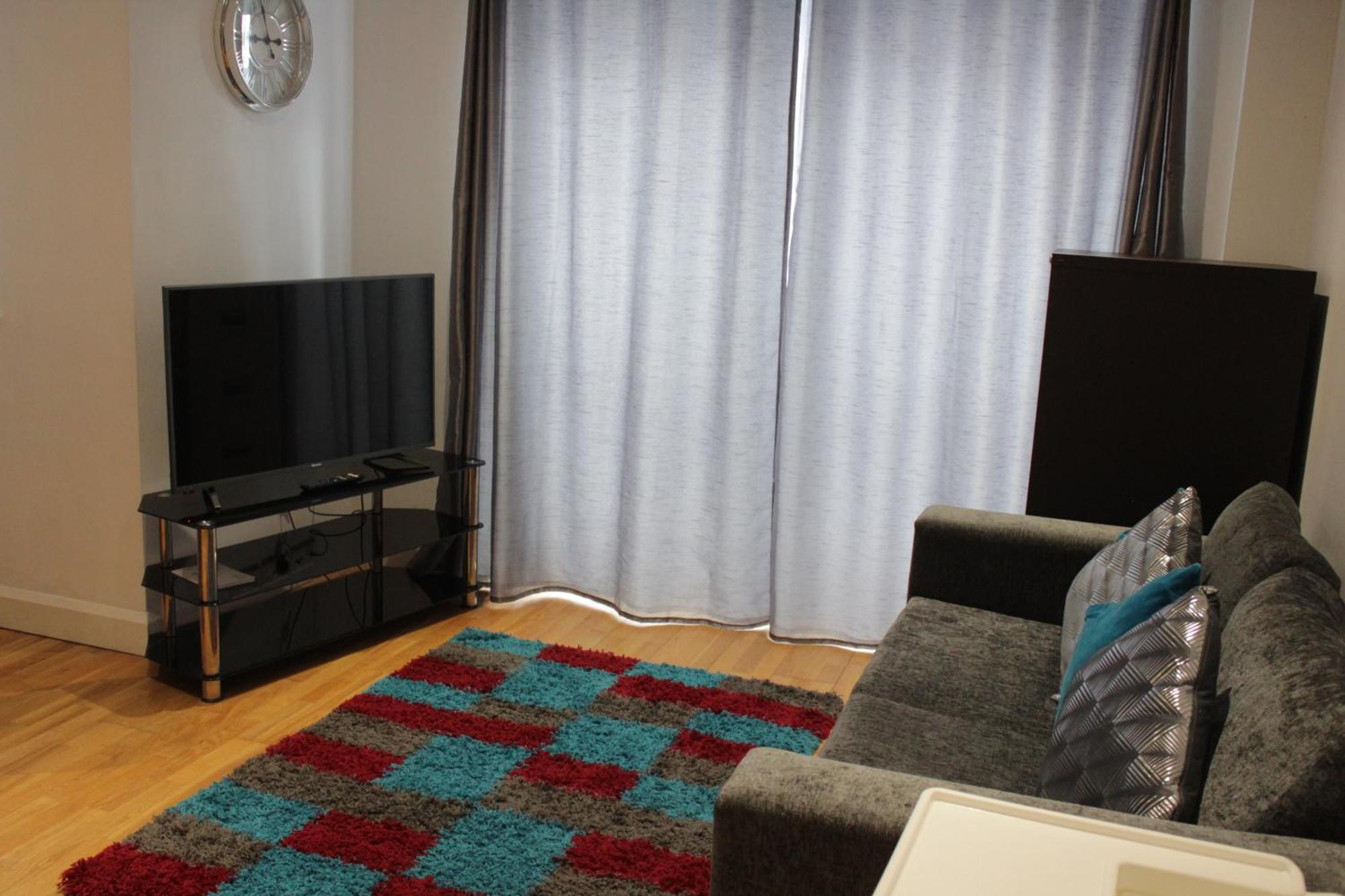 2 Bedroom Luxury Centre *