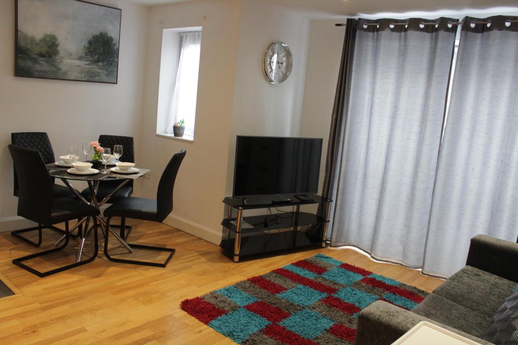 Apartment 2 Bedroom Luxury Centre